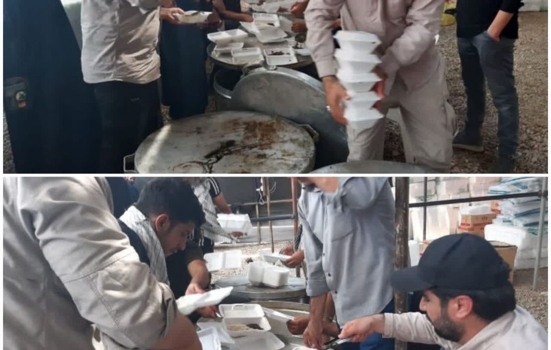 توزیع ۱۰ هزار پرس غذای گرم در بین زائران تاسوعا وعاشورا مرز مهران